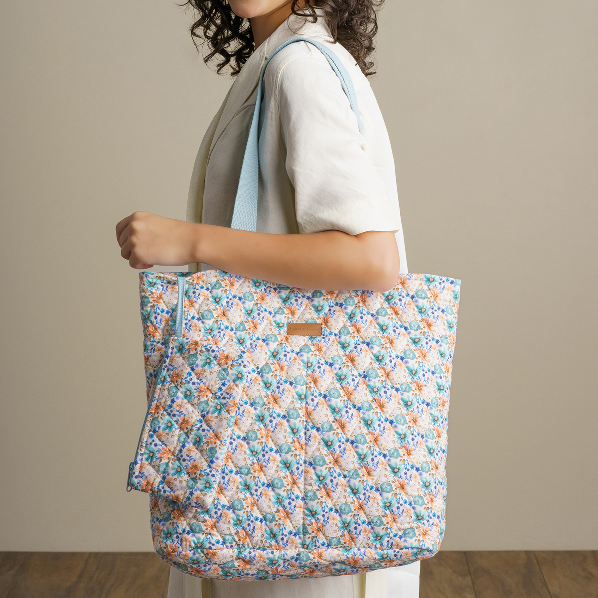 Aniq Shopping Bags