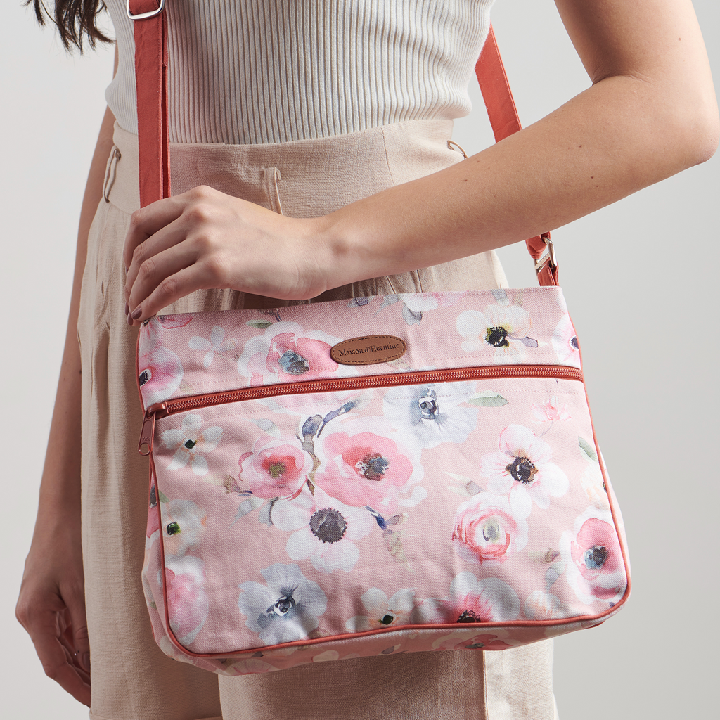 Romantic Poppy Cross Body Bags