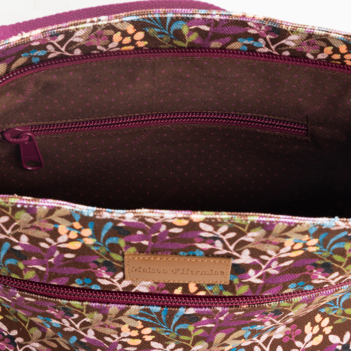 Hoara Cross Body Bags