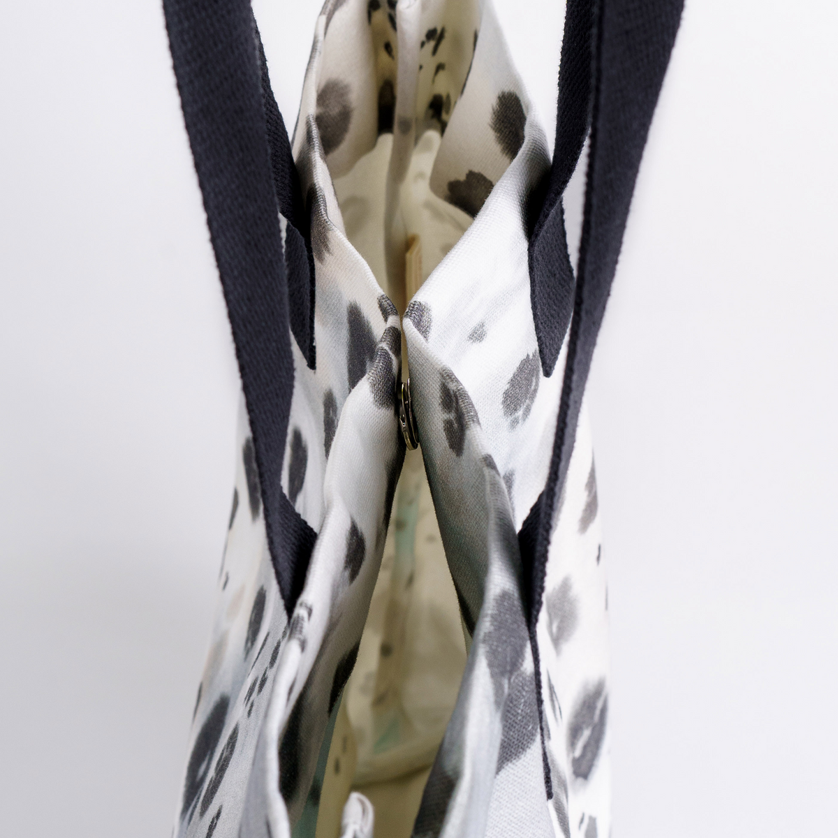 Cheeta Canvas Tote Bags