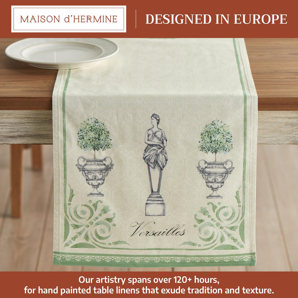 Jardin Du Roy Table Runners