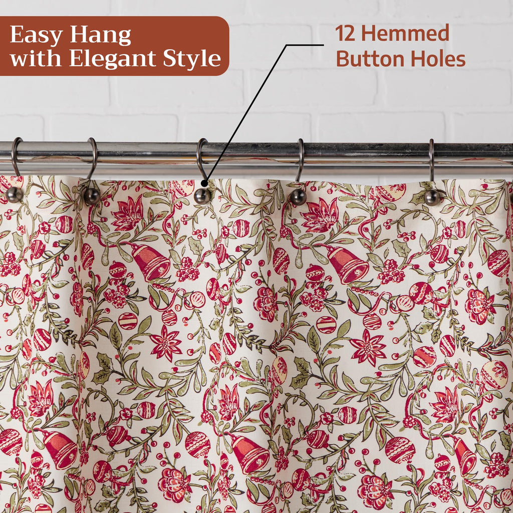 Reveillon au Jardin Shower Curtains