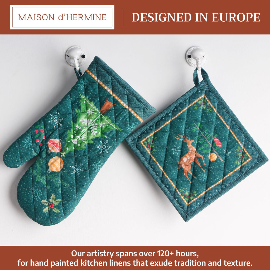 Hygge Christmas Oven Mitts + Pot Holders