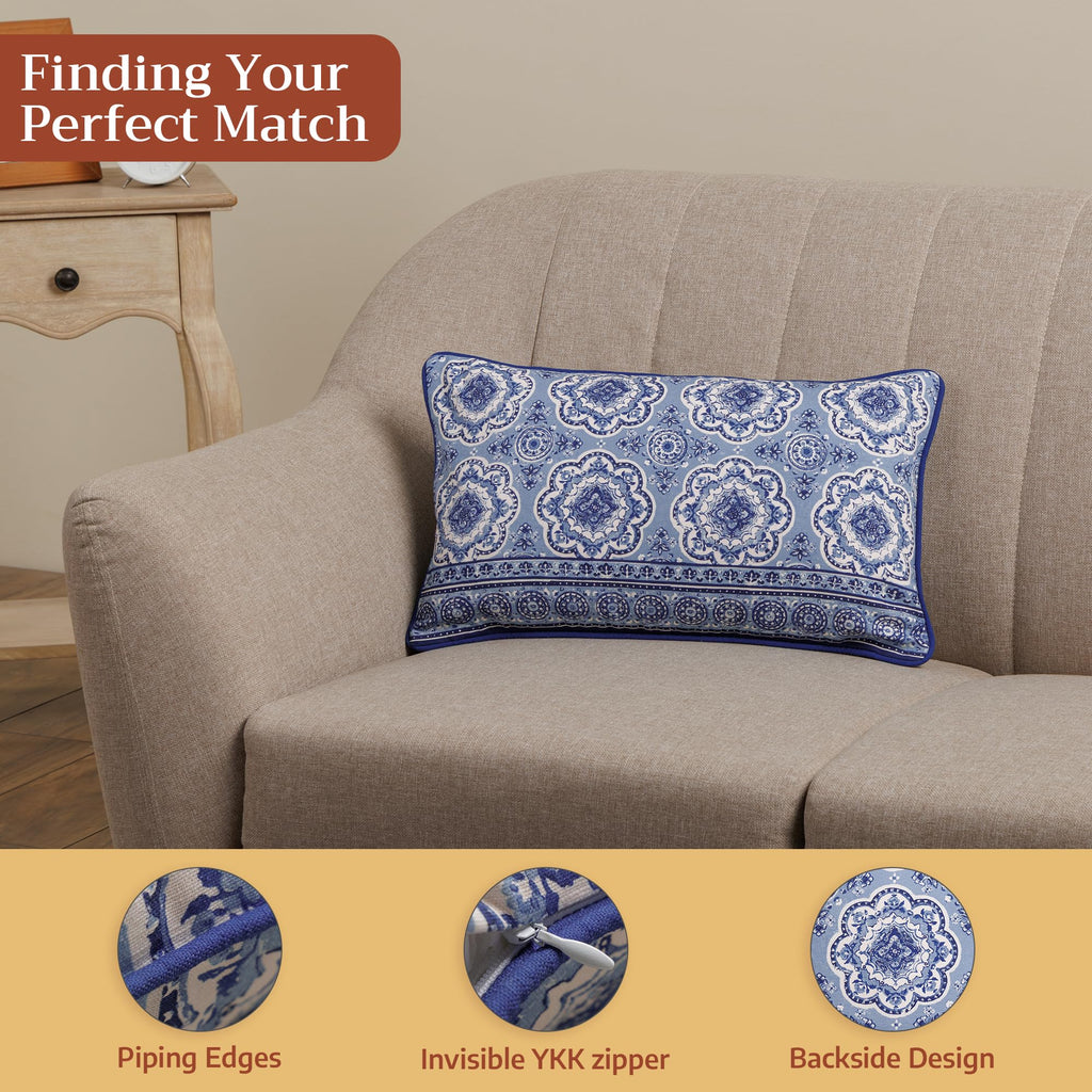 Melodie Bleue Throw Pillow Covers