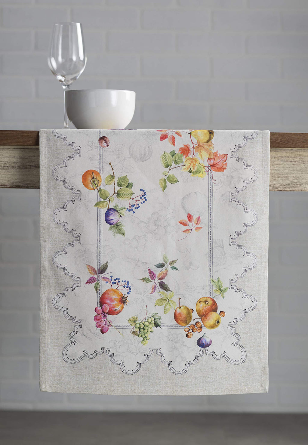 Fruit D'Hiver Table Runners