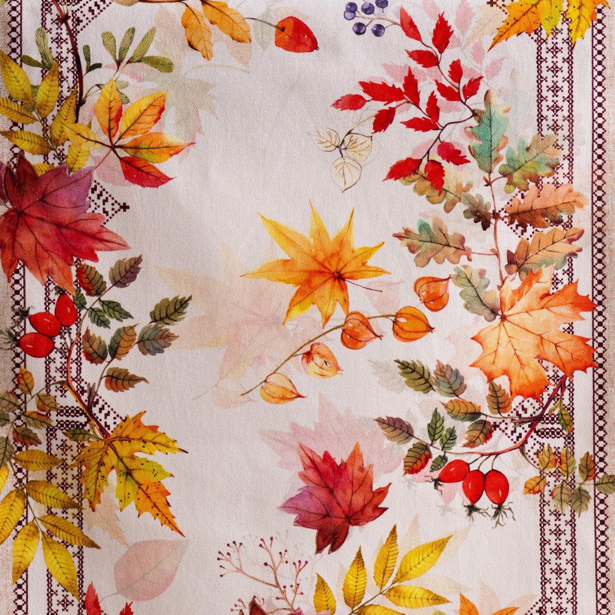 Amarante Table Runners