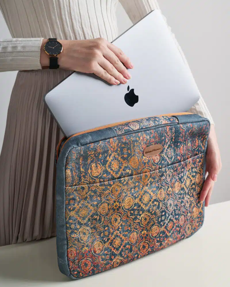 Imperfection Laptop Bag with Sleeve and Handle