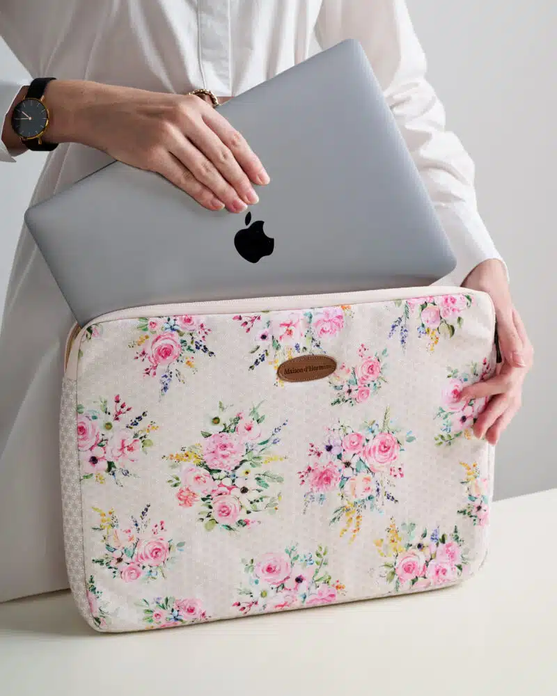 Sweet Rose Lavender Basic Laptop Bag