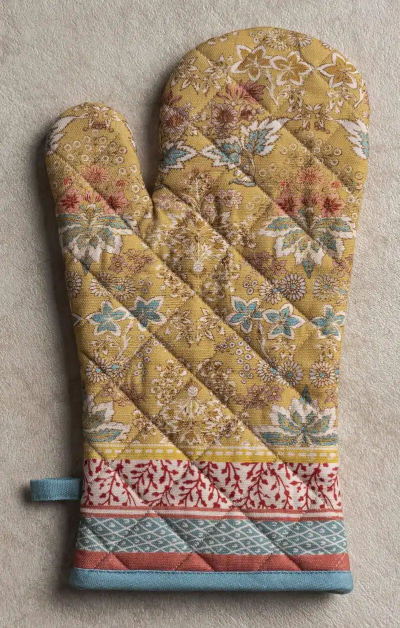 Marquise Oven Mitt