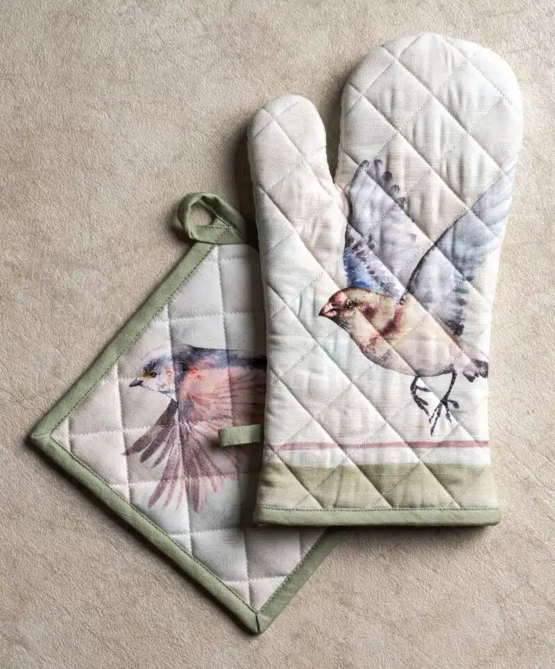 Flying Birds Glove & Potholder