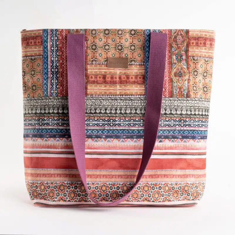 Ispahan Canvas Tote Bag