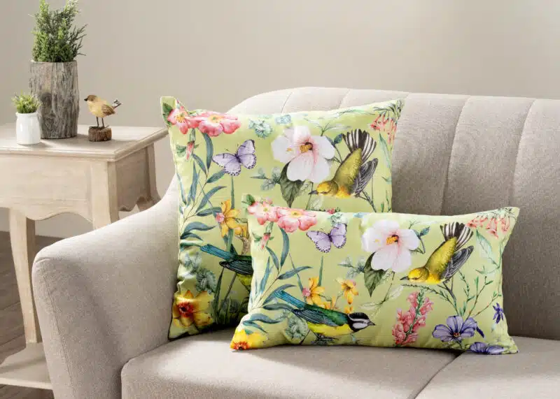 Hesperides - Oiseaux Decorative Cushion Cover