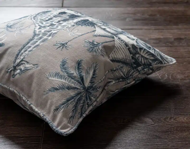 Savana Jouy Cushion Blue Giraffi