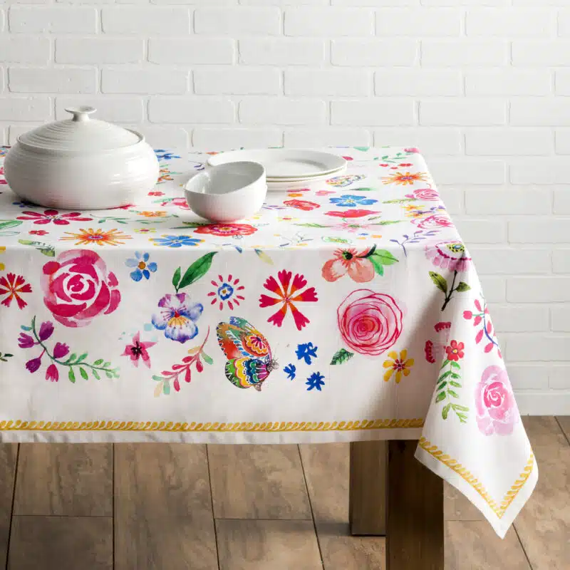 Happy Florals Sweety Tablecloth