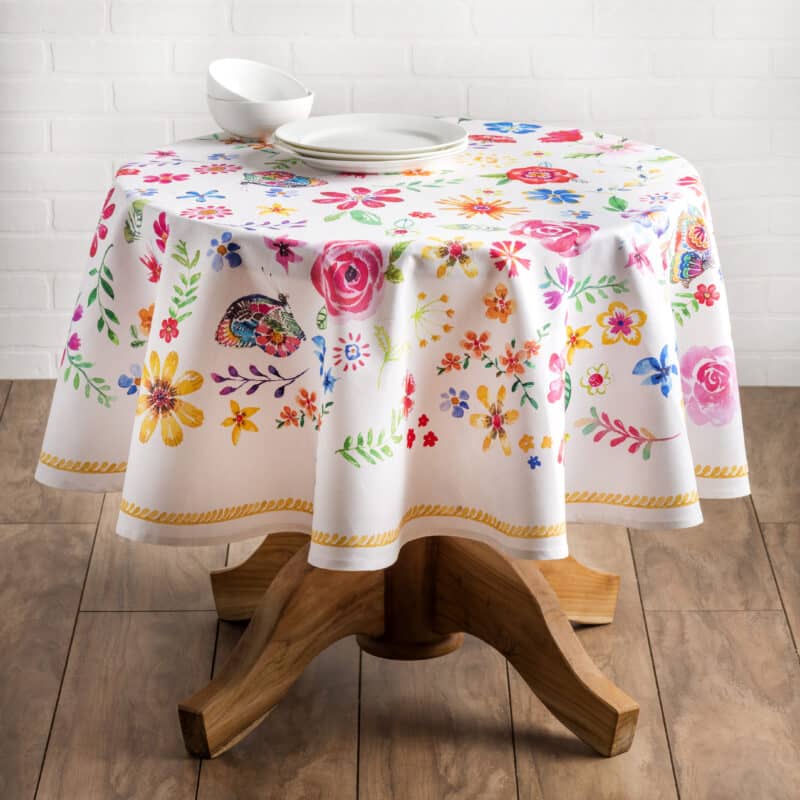 Happy Florals Sweety Round Tablecloth