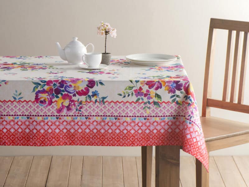 Rose Garden Tablecloth
