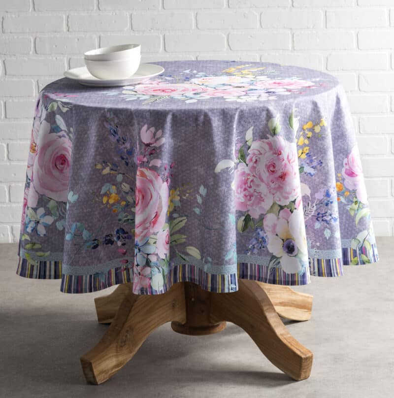 Sweet Rose Lavender Round tablecloth Lush Lavender rose