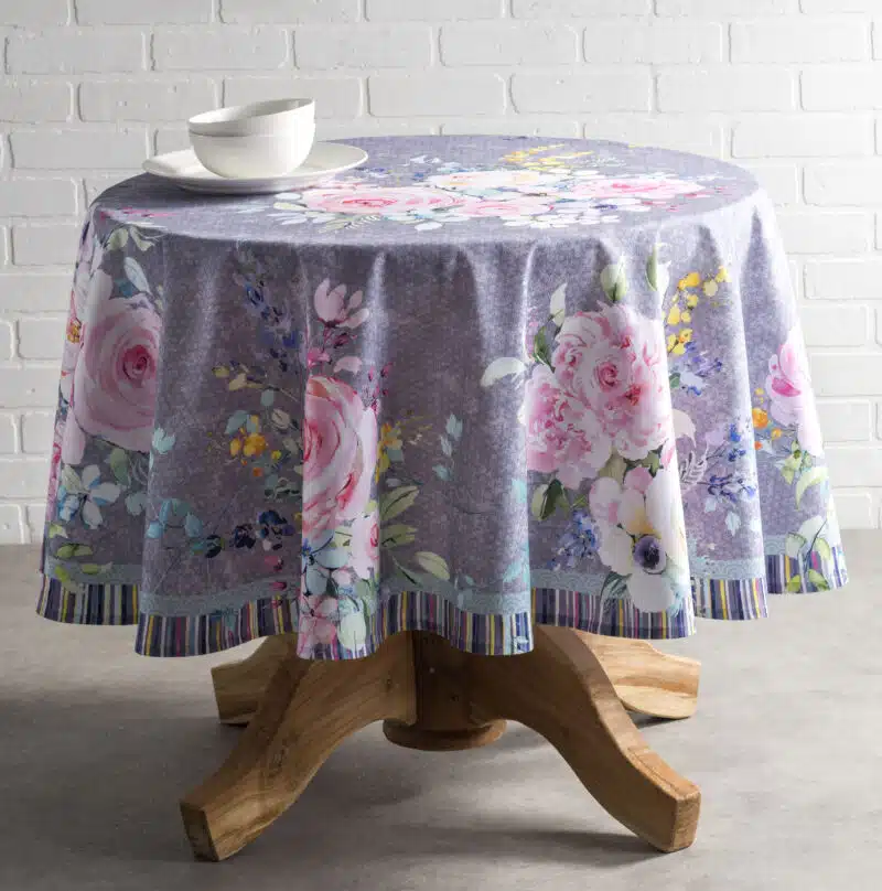 Sweet Rose Lavender Round tablecloth Lush Lavender rose