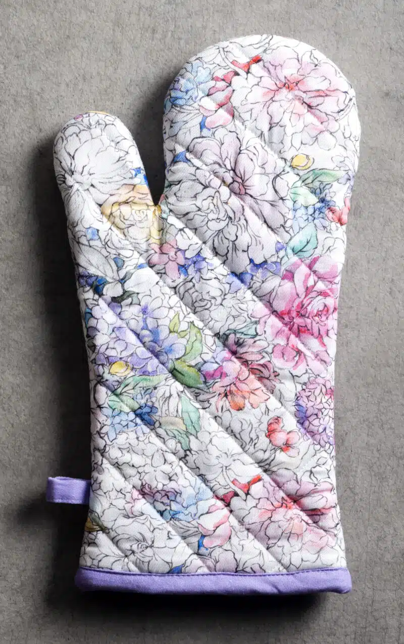 Floral Love Oven Mitt