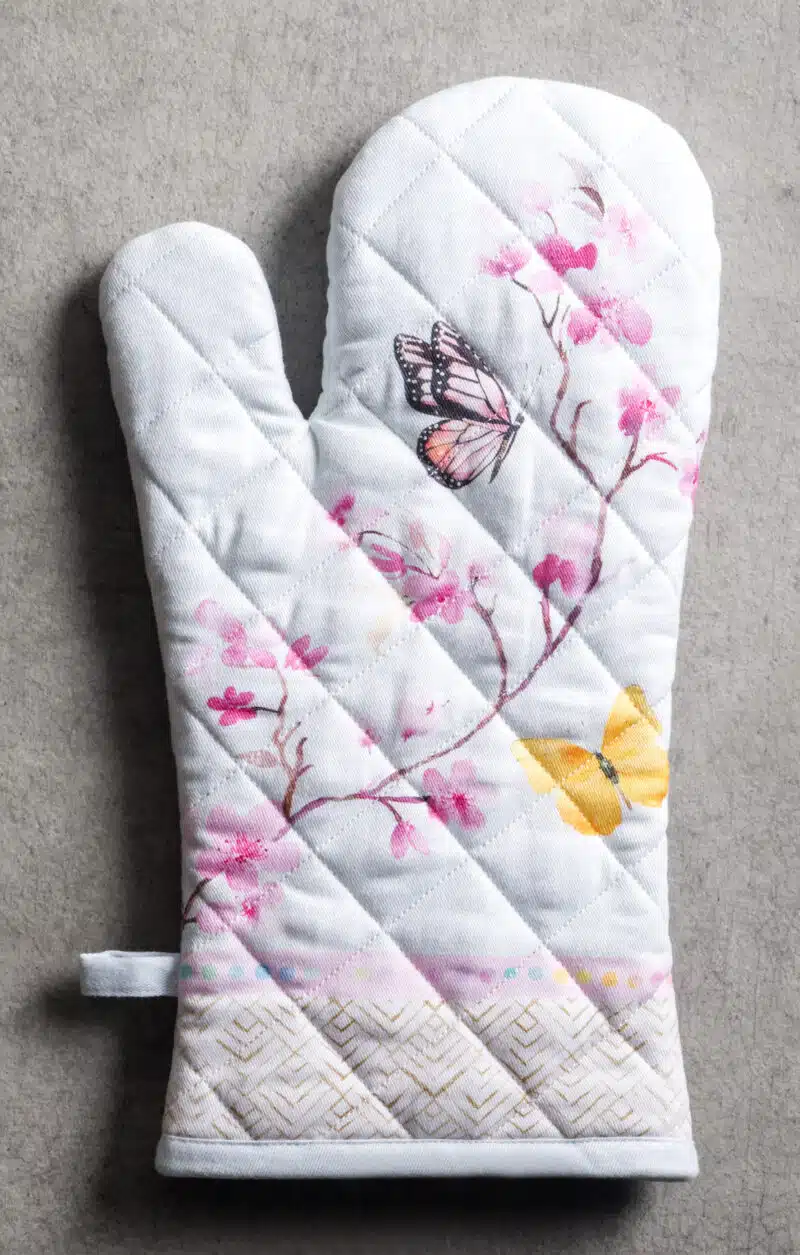 Blossoms In Spring Oven Mitt