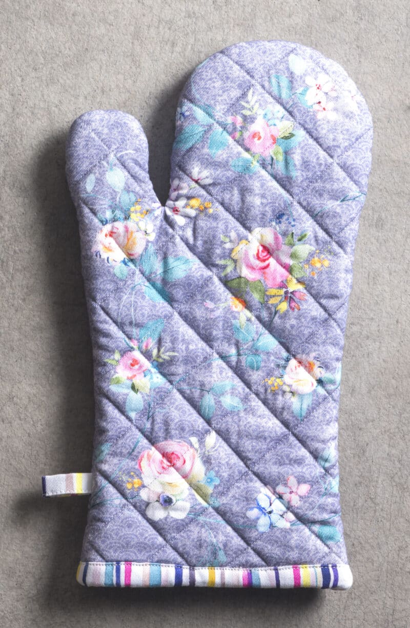 Sweet Rose Lavender Oven Mitt