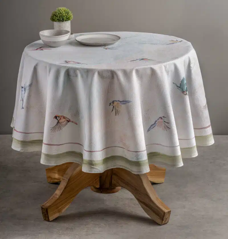 Flying Birds Round Tablecloth