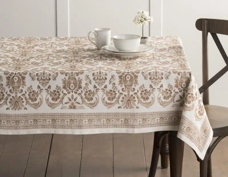Allure Tablecloth