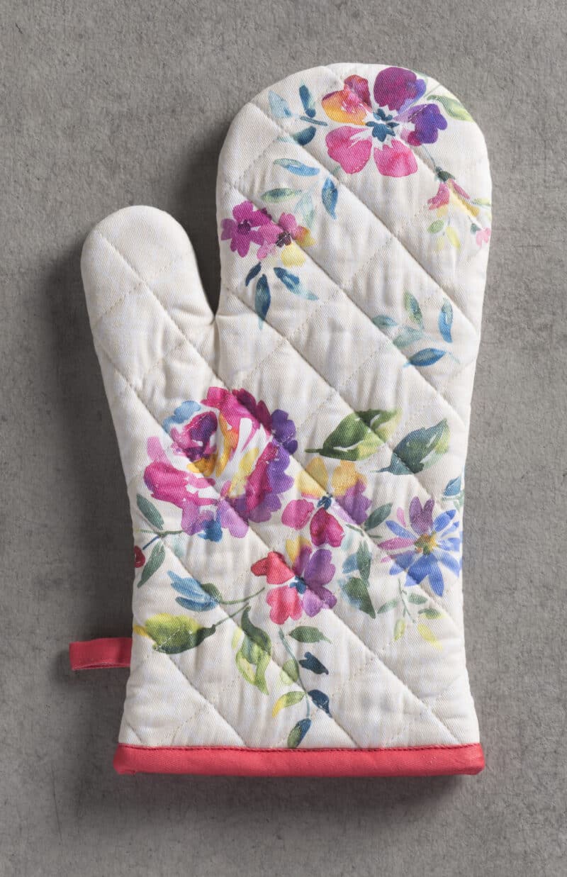 Rose Garden Oven Mitt
