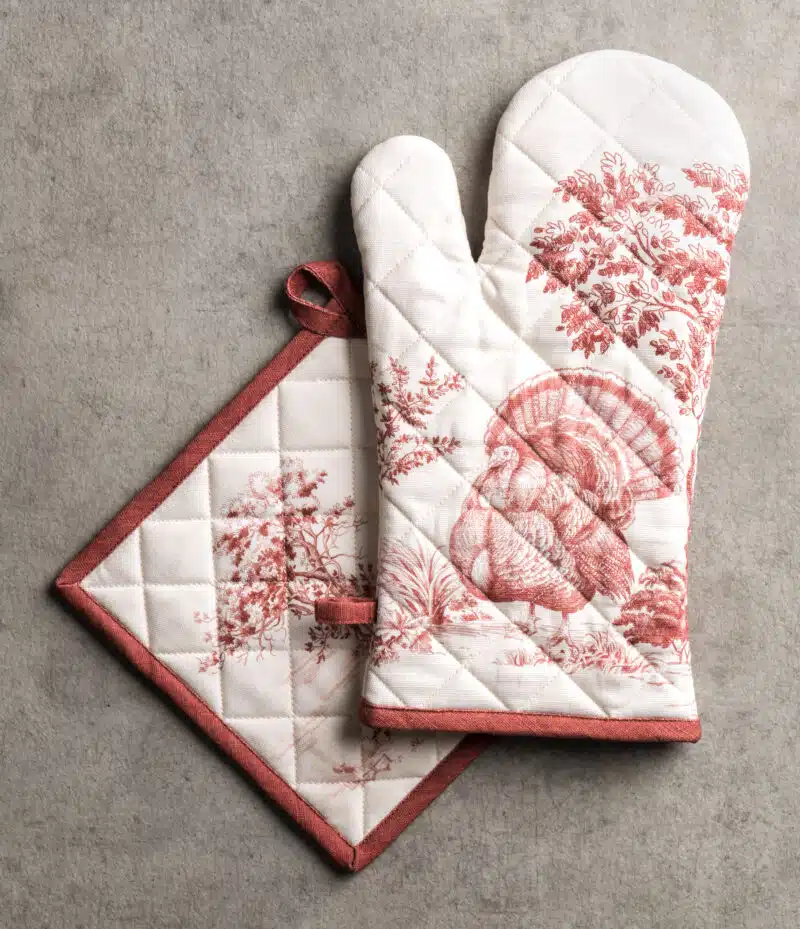 Holy Jouy Red Glove & Potholder