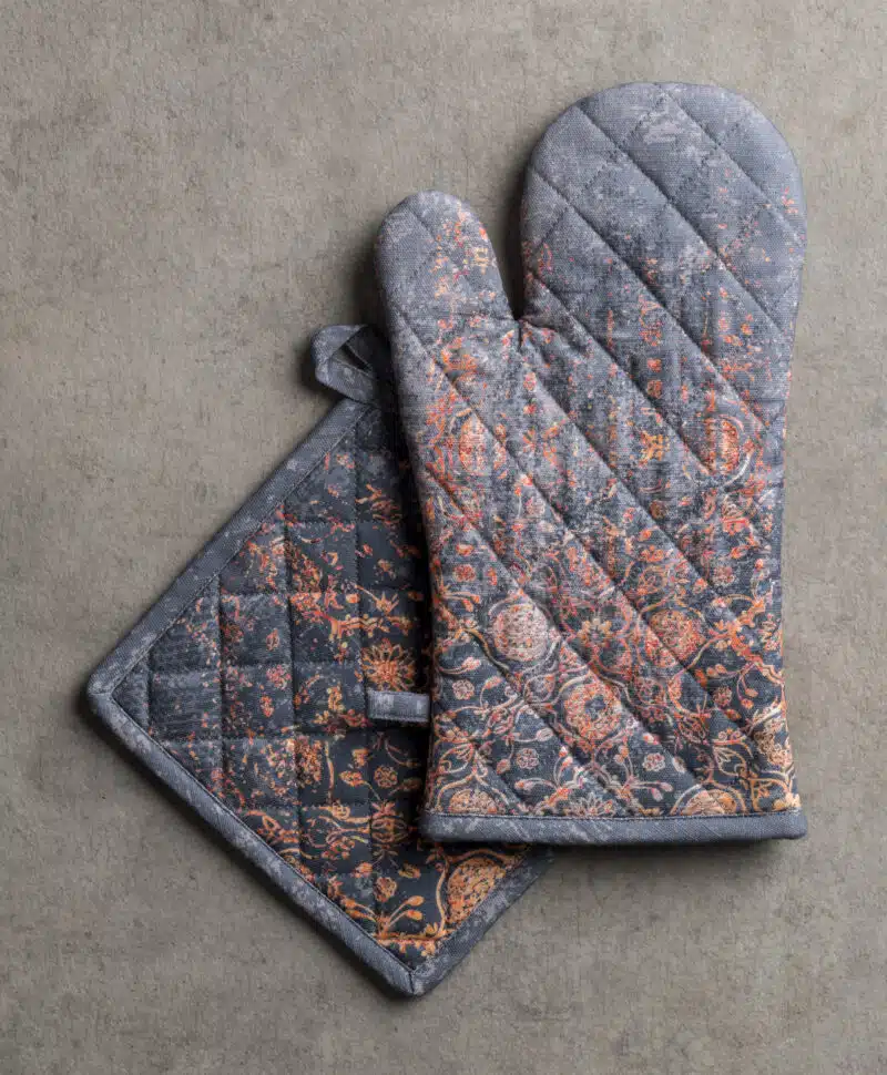 Imperfection Glove & Potholder