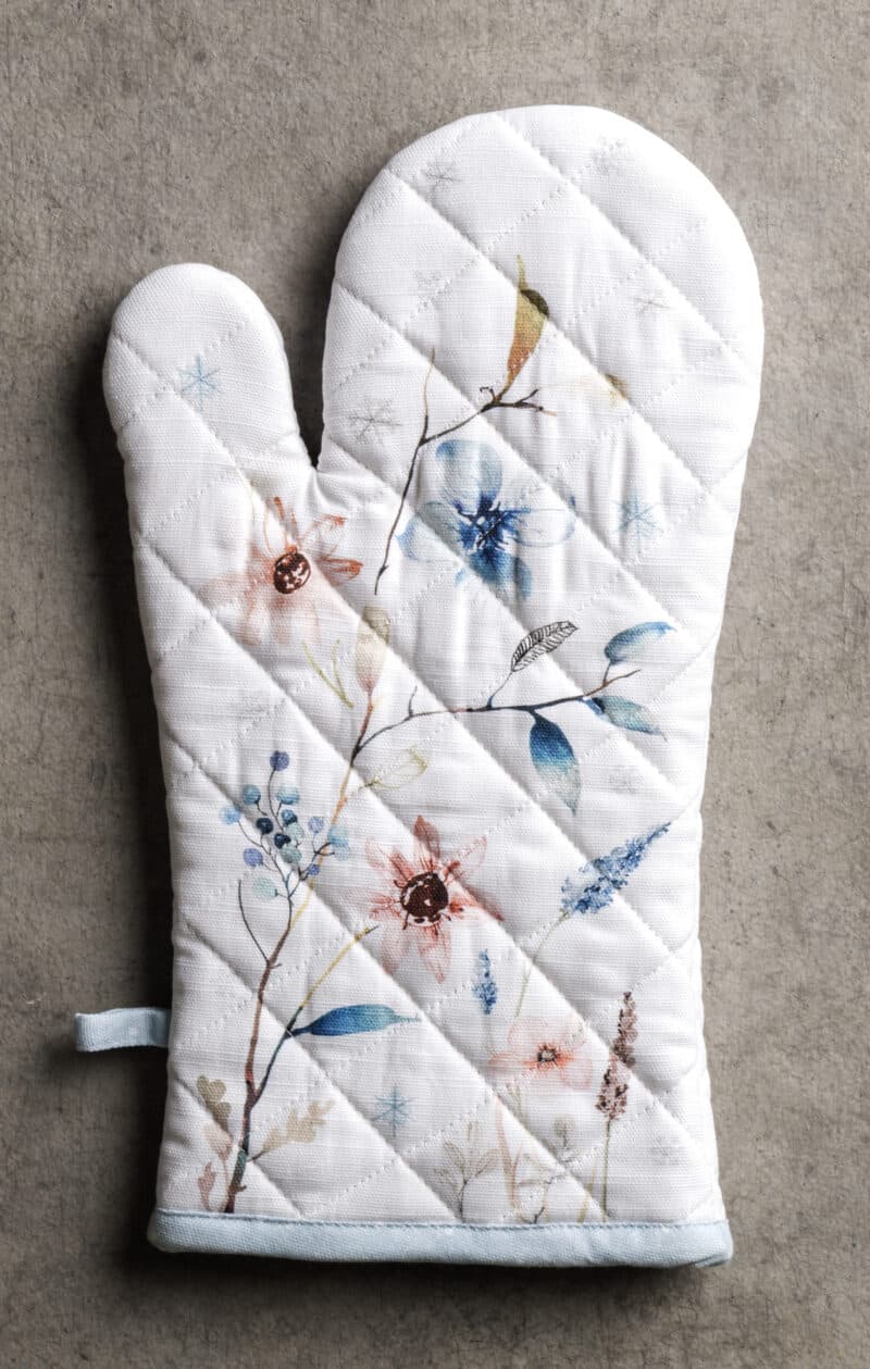 Ice Florals Oven Mitt