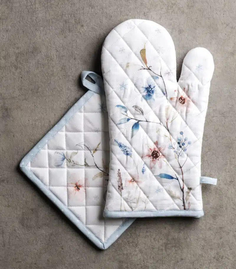 Ice Florals Glove & Potholder