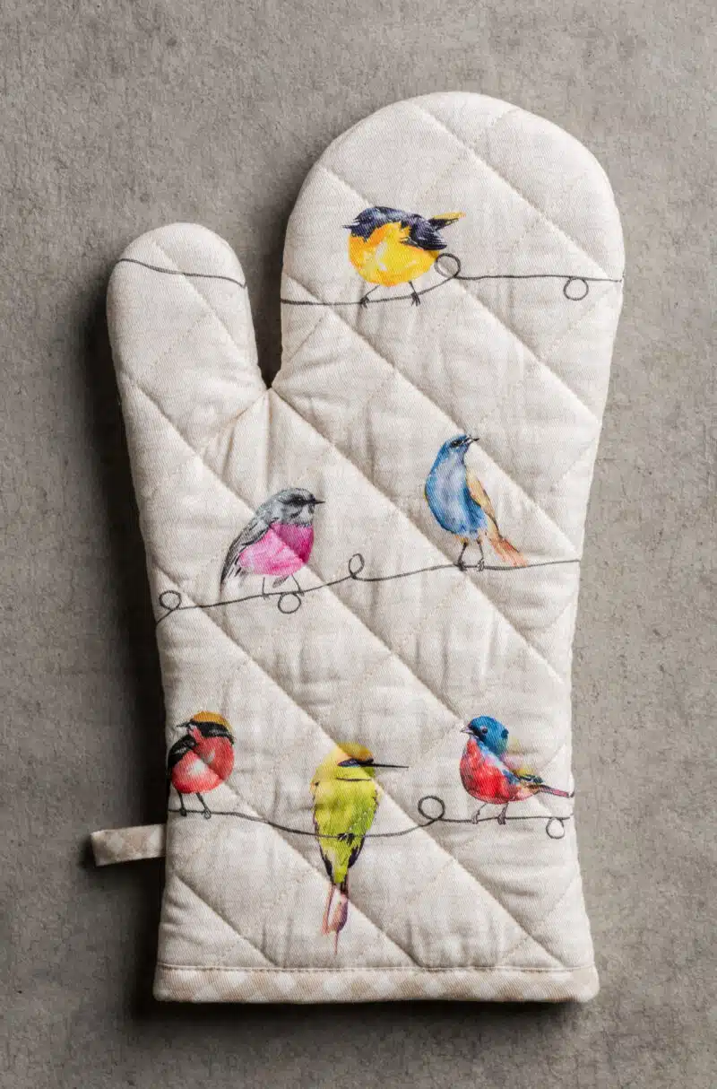 Birdies On Wire Oven Mitt