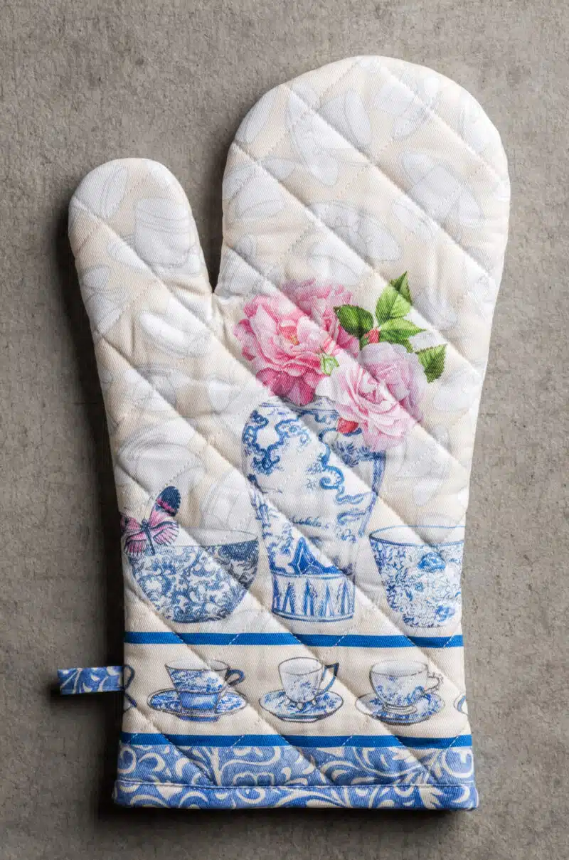 Canton Oven Mitt