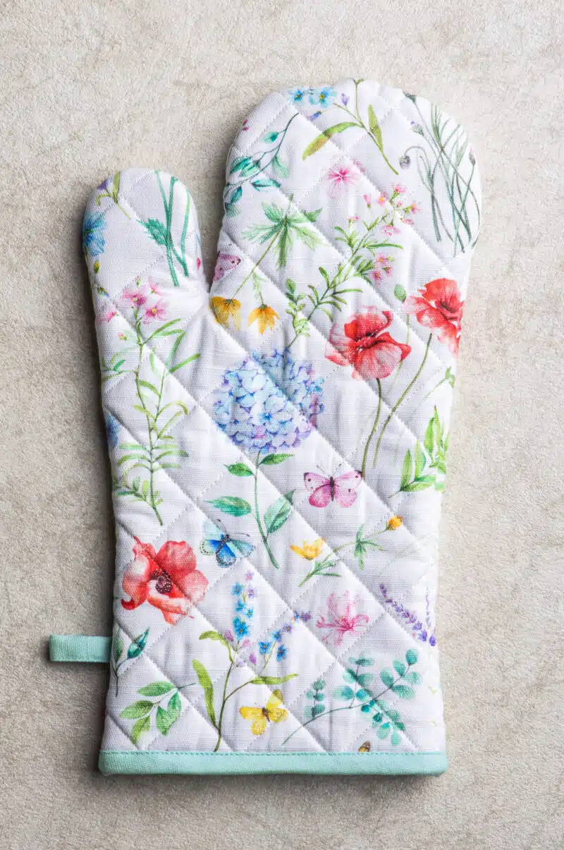 Just Floral Oven Mitt