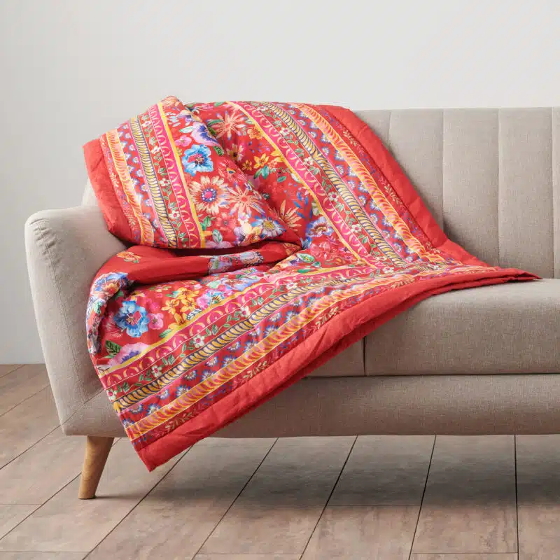 Happy Florals Throws