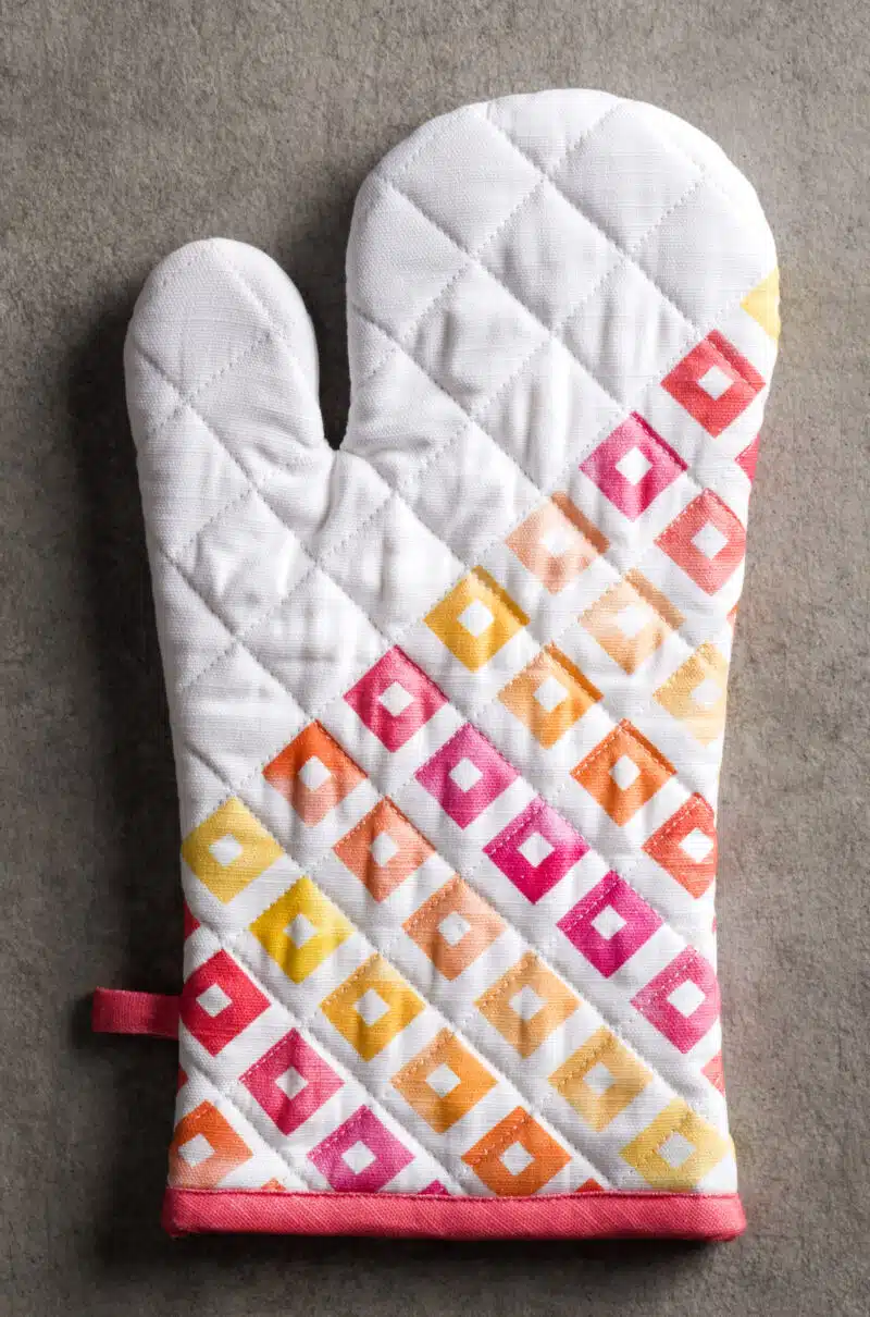 Summer Maze Oven Mitt