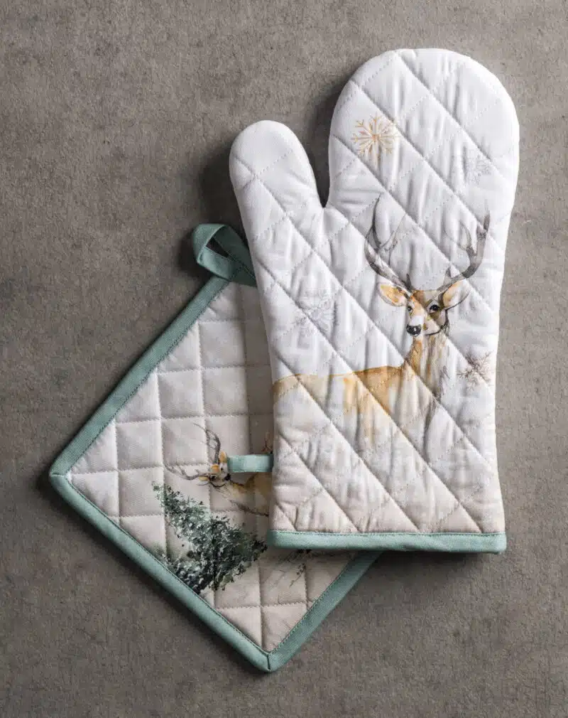 Deer in the Woods Glove & Potholder