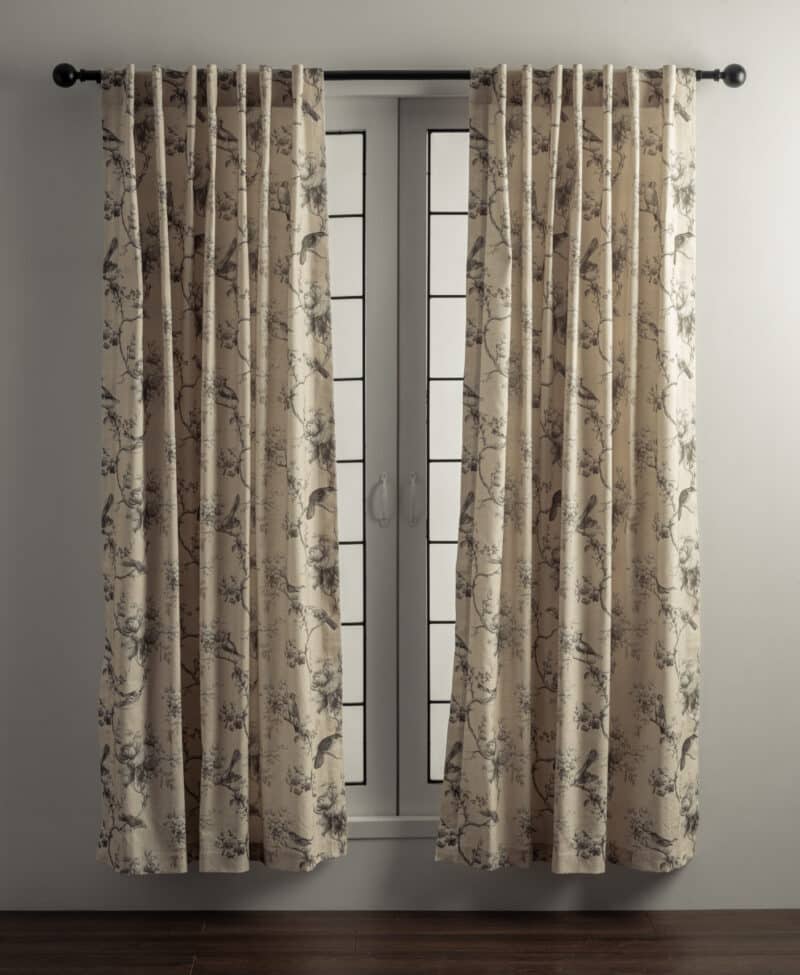 Turin Curtain