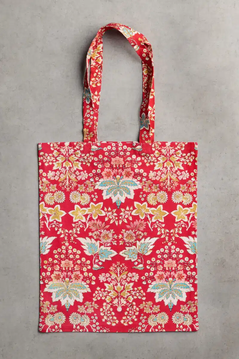 Marquise - Red Basic Tote Bag