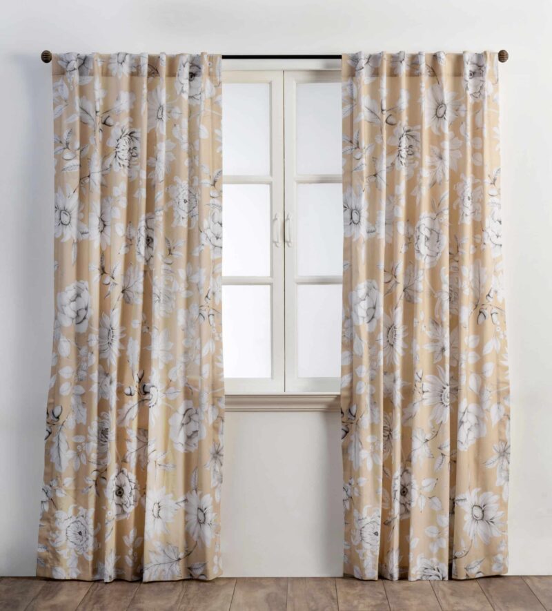 Pretty Autumn Curtain
