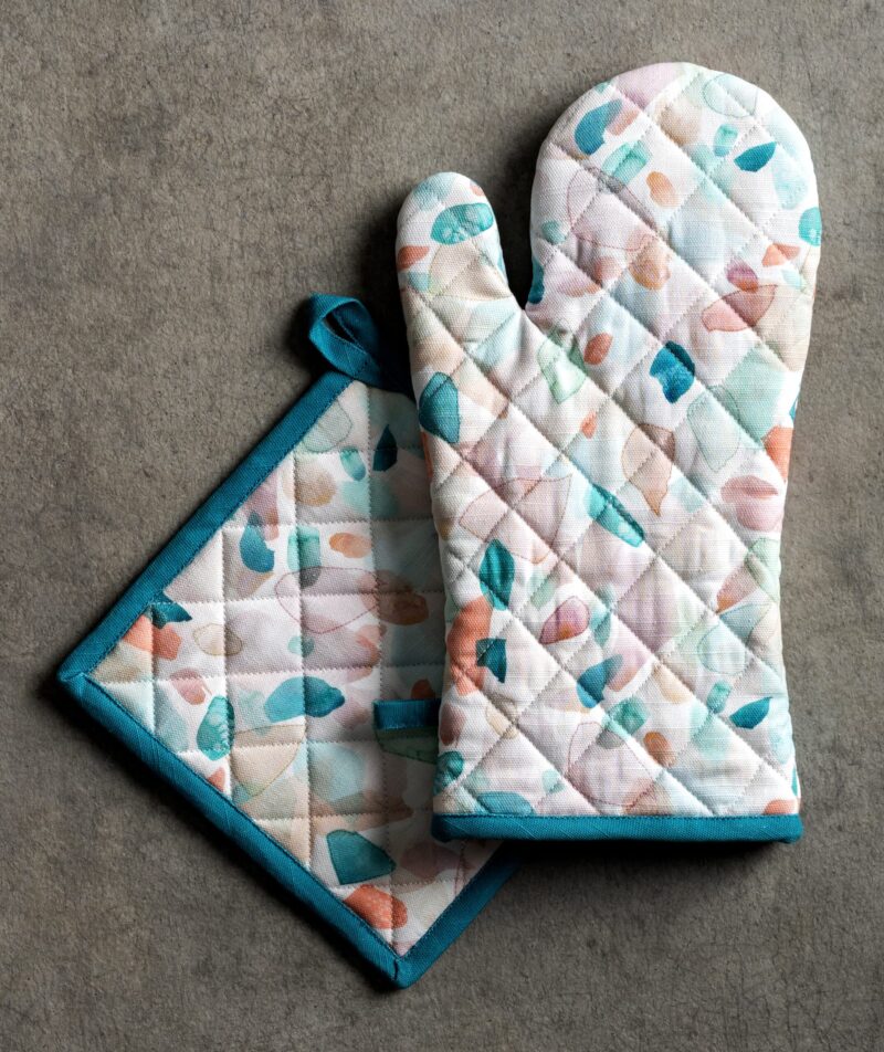 Summer Picnic Glove & Potholder