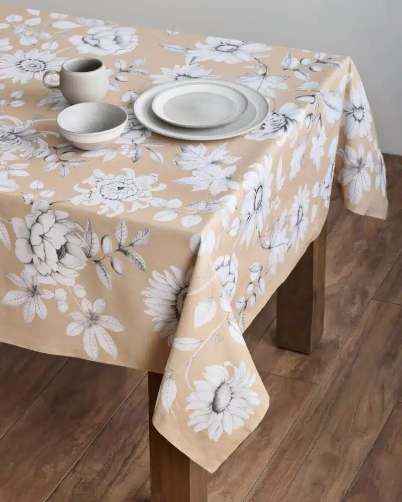 Pretty Autumn Tablecloth