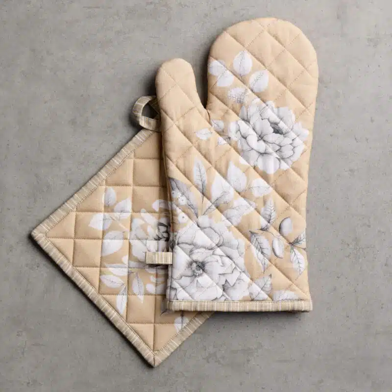 Pretty Autumn Glove & Potholder