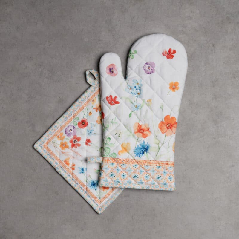 Summer Whisper Glove & Potholder