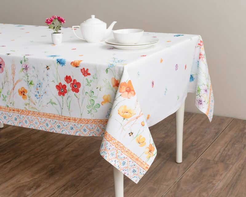 Summer Whisper Tablecloth