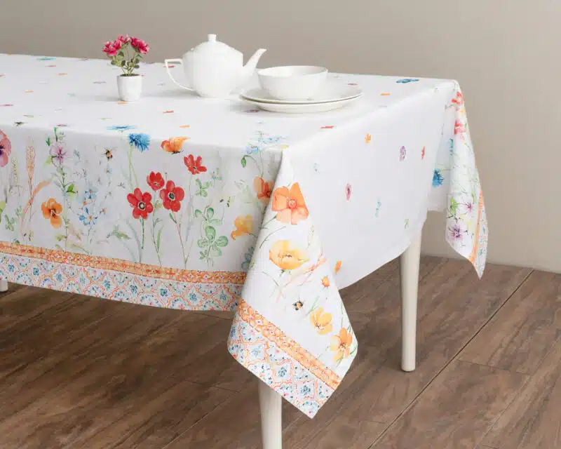 Summer Whisper Tablecloth