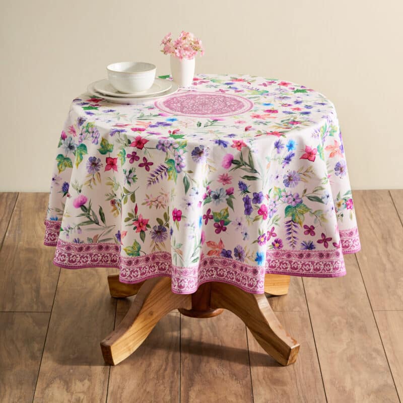 Chardon Round Tablecloth